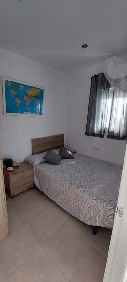 Casa Totalmente Nueva A 50 Metros De La Playa * El Palmar (Andalucia)